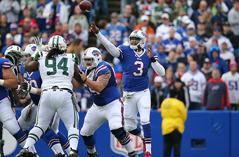 Fan who fell out of the upper deck at Bills stadium fired from job: Report  – New York Daily News