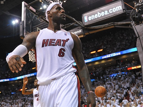 A long, painful night for LeBron James as Heat teammates go ice cold in  home stand