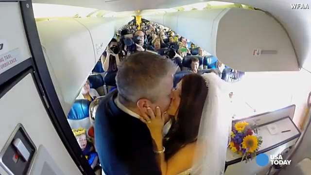 Wedding at 32 000 feet first for Southwest Airlines