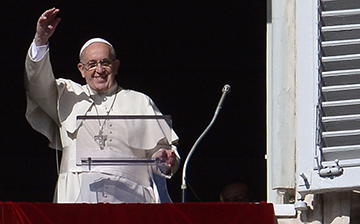 Pope Francis announces U.S. visit in 2015