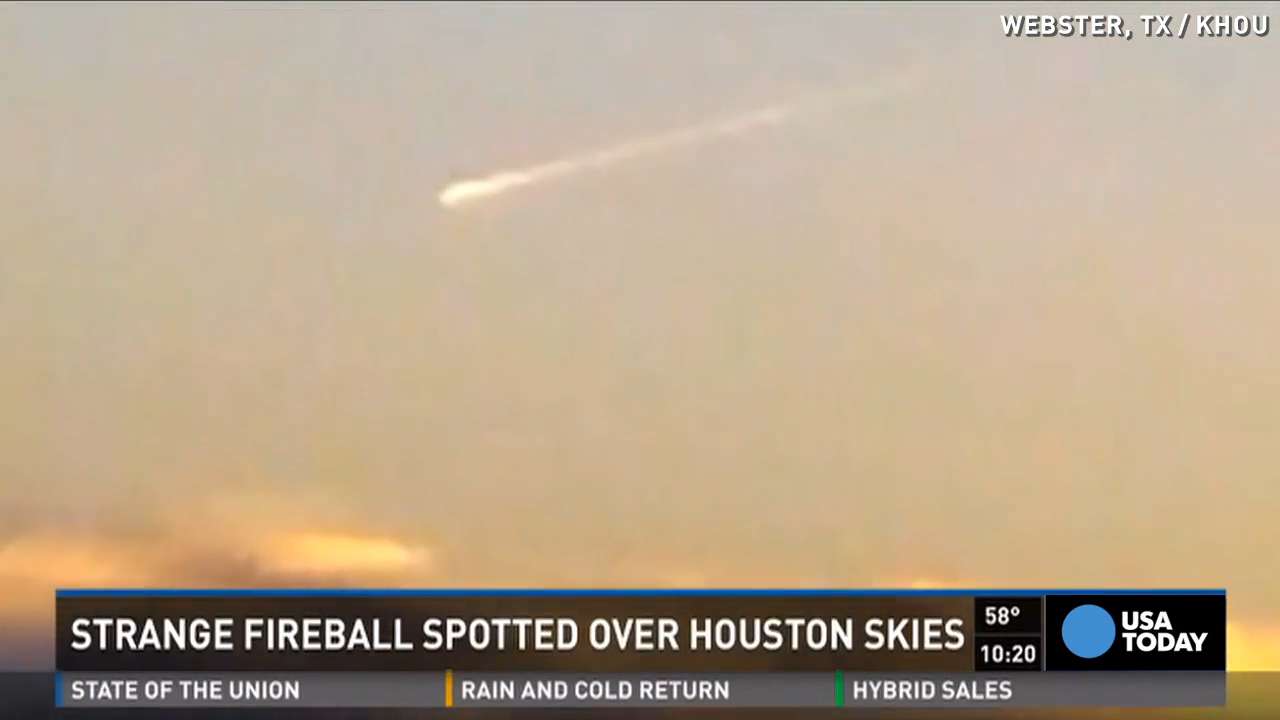 Giant fireball streaks across Texas sky