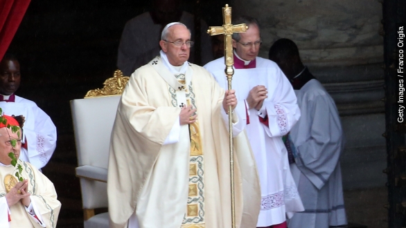 Pope Francis' Easter Mass addresses violence, nuclear deal