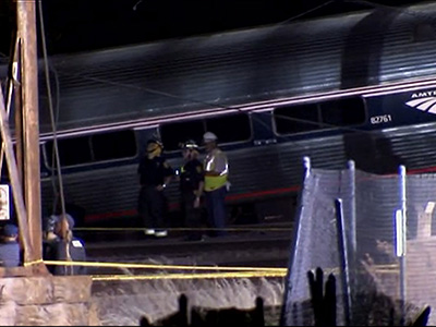 5 dead in train wreck confirms Philadelphia mayor
