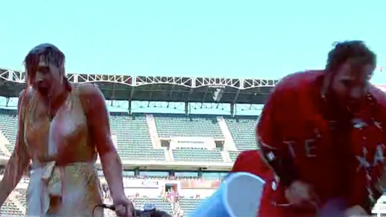 Watch: Rangers miss Josh Hamilton, drench reporter with Gatorade