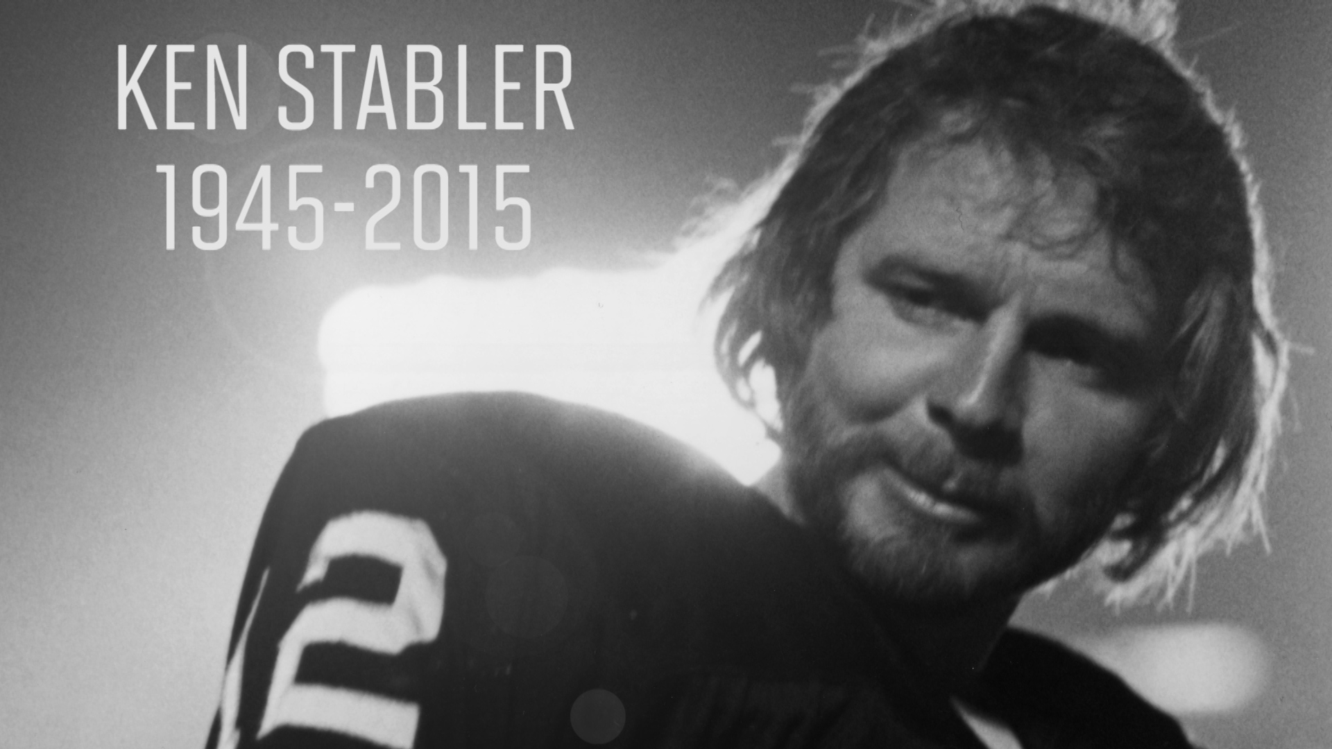 Ken Stabler, Quarterback Who Led Raiders to Title, Dies at 69