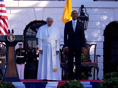 DC Crowds Cheer, Pope Calls for Climate Action