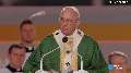 In final U.S. Mass, pope asks for small gestures of love