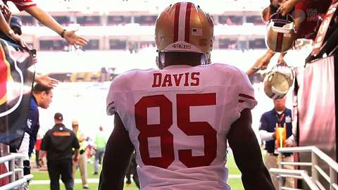 Frustrated with 49ers, new Broncos TE Vernon Davis thrilled to play with Peyton  Manning