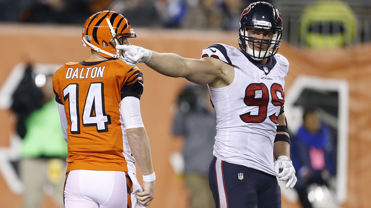 Texans hand Bengals first loss