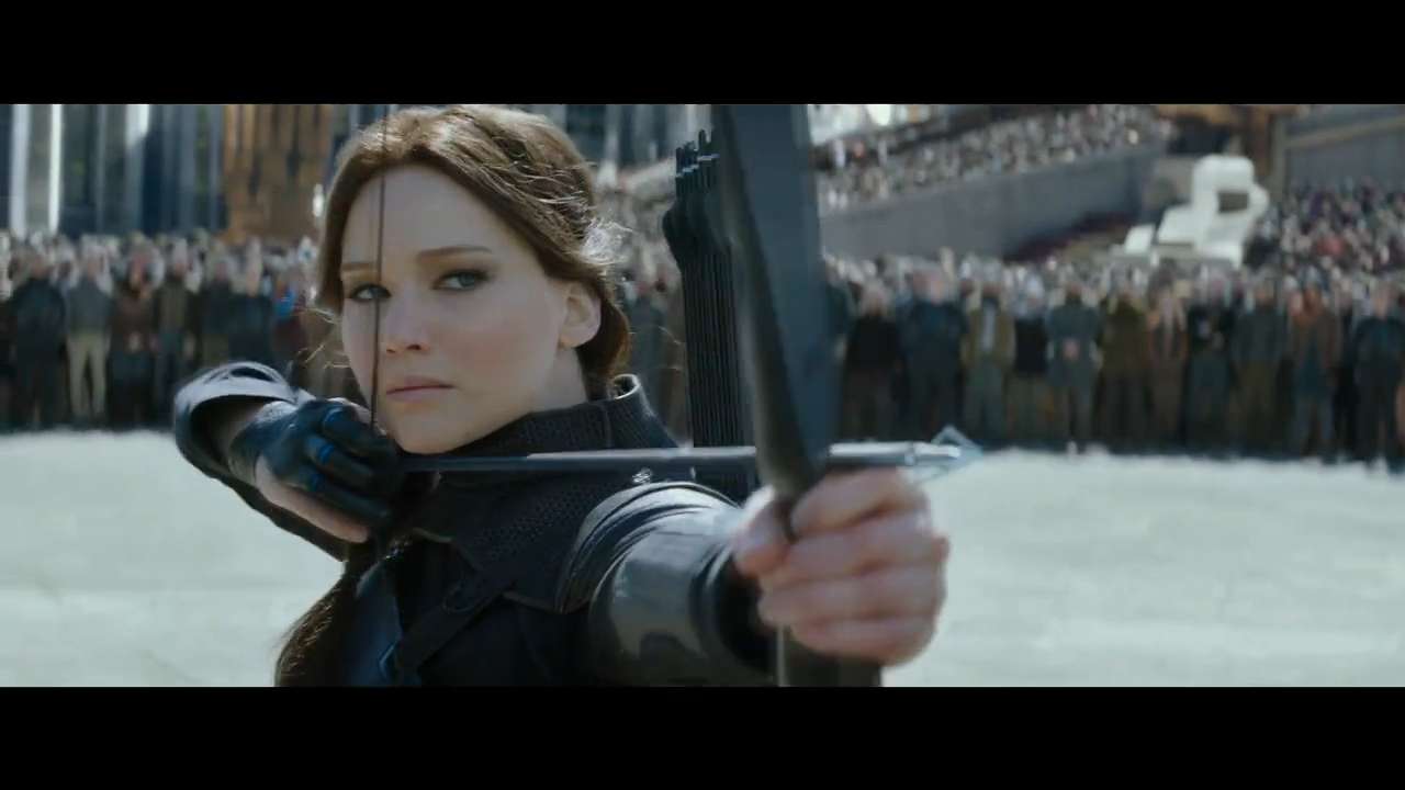 Katniss Everdeen kill President Alma Coin (The Hunger Games Mockingjay Part  2) on Make a GIF