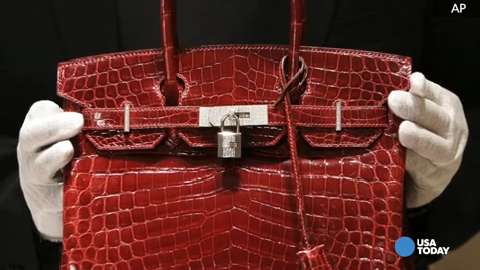 Man wanted for illegally selling fake Louis Vuitton handbags on