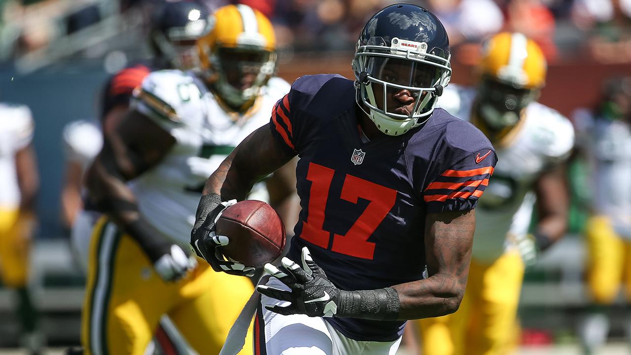 Bears place franchise tag on WR Alshon Jeffery