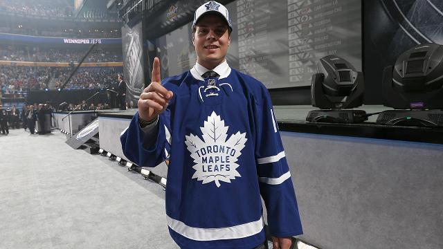 Auston Matthews goes No. 1 to Toronto Maple Leafs in 2016 NHL draft