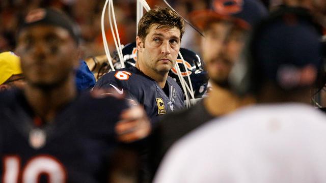 Bears' Cutler Exits With Injury, Raising Questions About Toughness