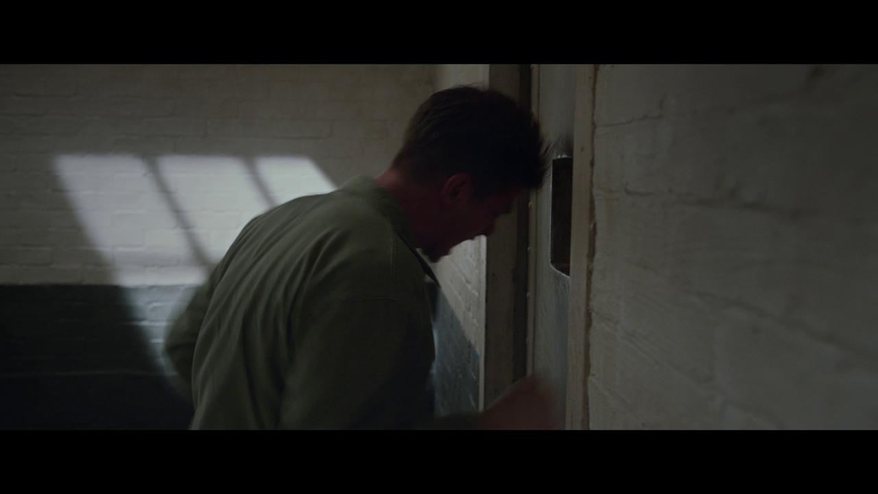 Funny guy Vince Vaughn gets serious in Mel Gibson's 'Hacksaw Ridge' Funny guy Vince Vaughn gets serious in Mel Gibson's 'Hacksaw Ridge'