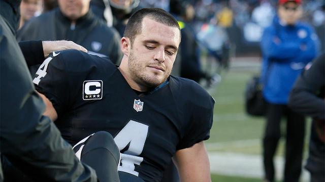 Raiders' Derek Carr leads comeback win over Indianapolis Colts