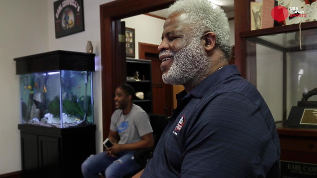 Earl Campbell thinks NFL play has gotten soft