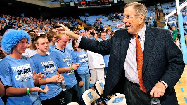 Brent Musburger part of SuperContest, golf tournament for first time