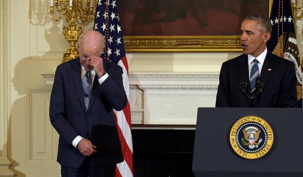 Obamas Tribute To Biden Will Make You Laugh And Cry