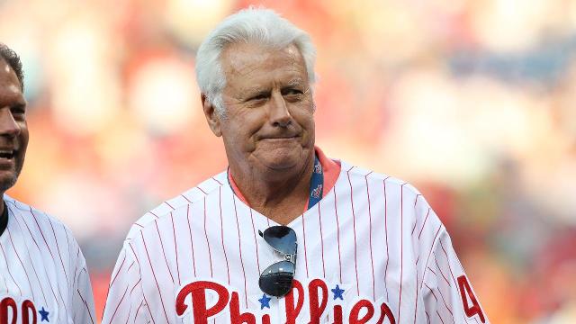 Former Phillies managers Charlie Manuel, Larry Bowa sleeping out