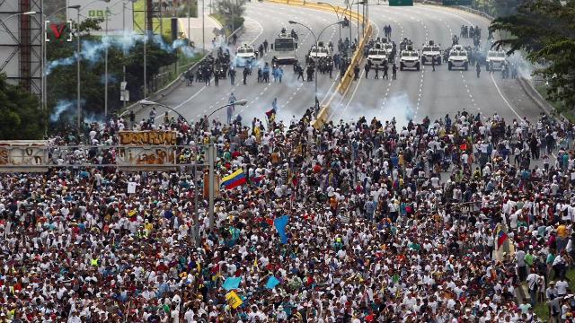Amid Economic Crisis Venezuela Gave 500k To Trump Inauguration