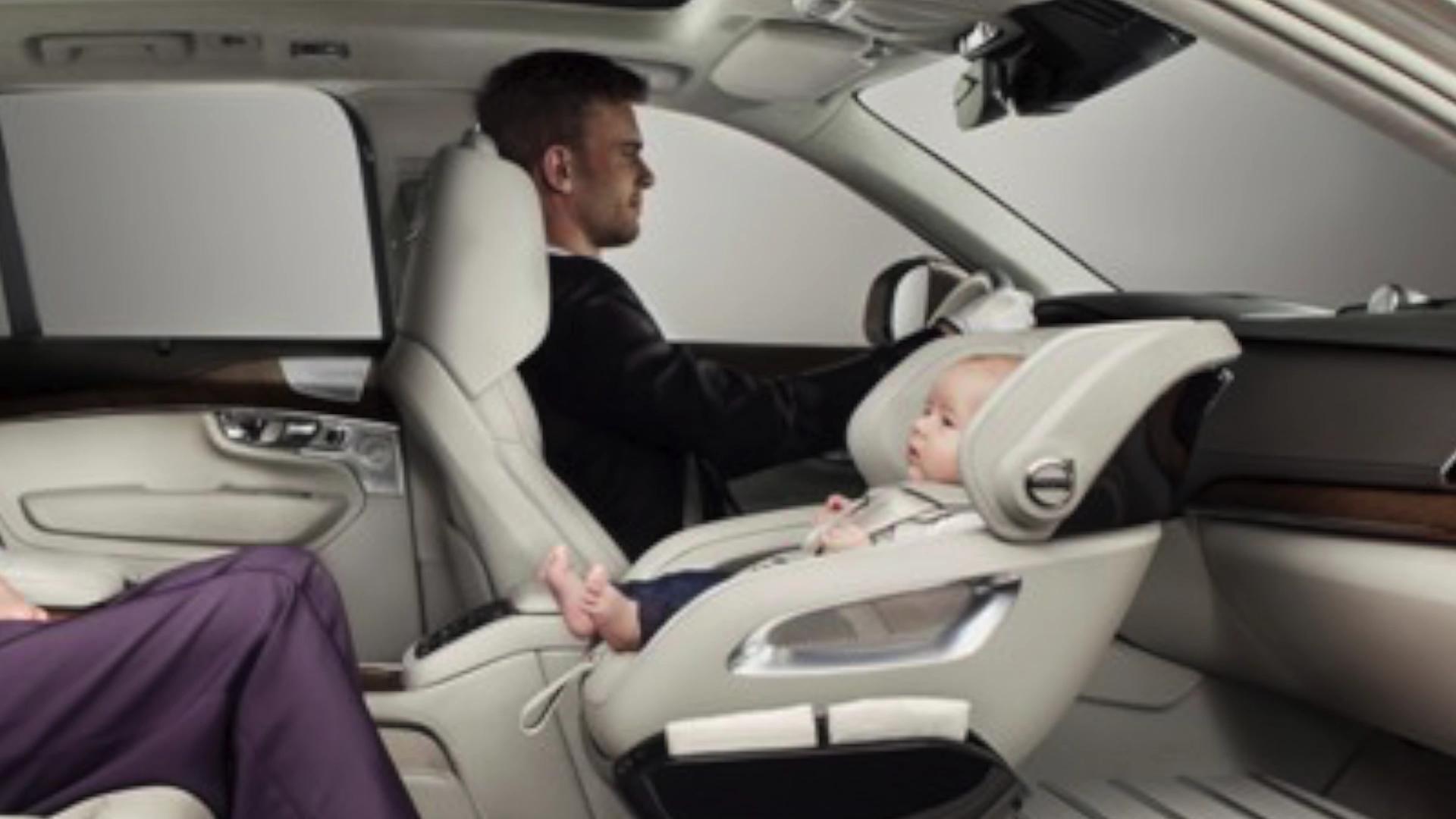 Volvo tries out novel baby seat idea