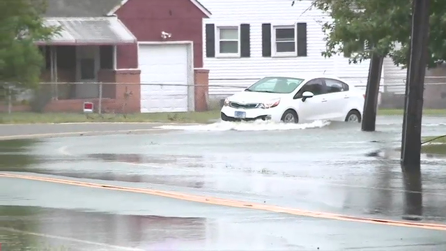 Virginia Residents Wade Through Hermine Floods