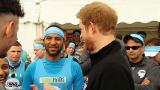 Raw: UK Royals Cheer on London Marathon Runners