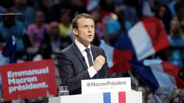 Presidenti Nishani merr mesazh falënderimi nga Presidenti francez Macron